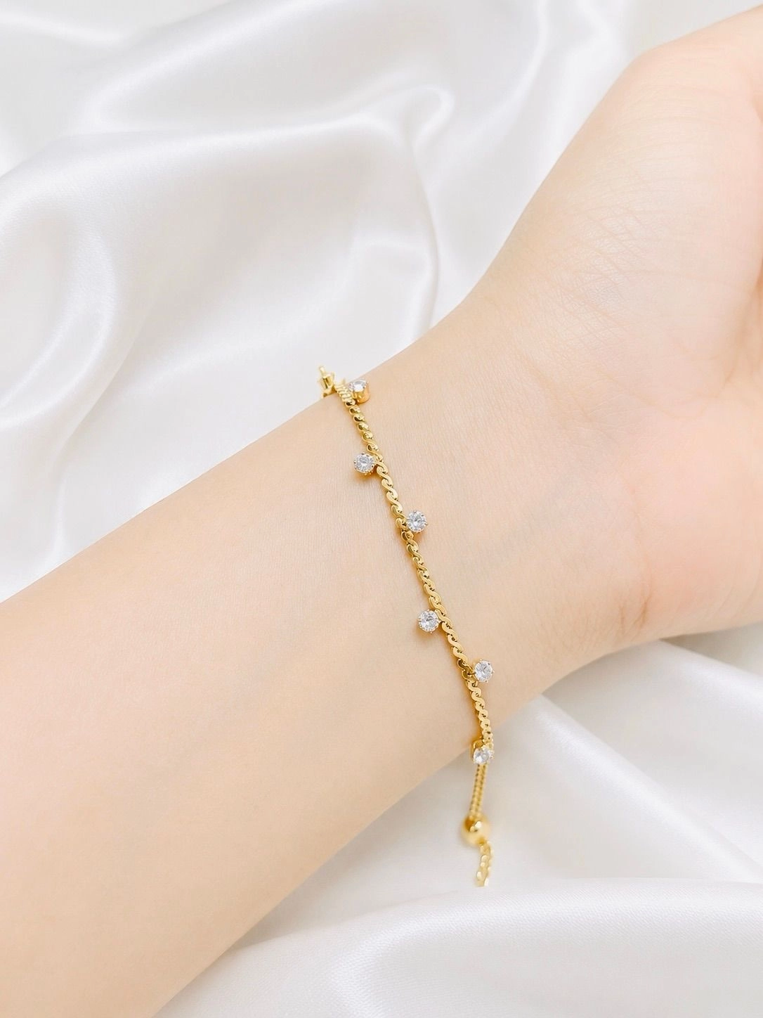 Celeste Crystal Bracelet 1