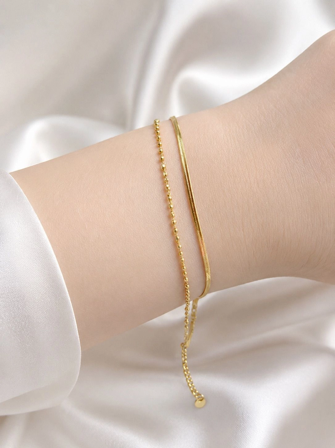Classic Charm Suit Bracelet