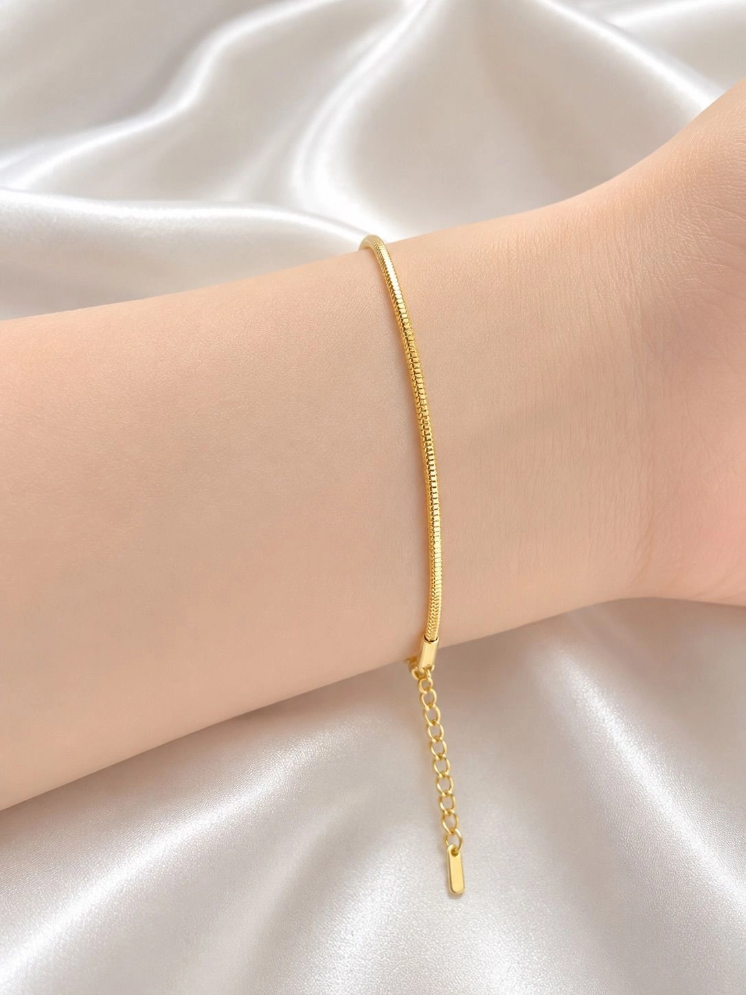 Pure Gold Grace Bracelet