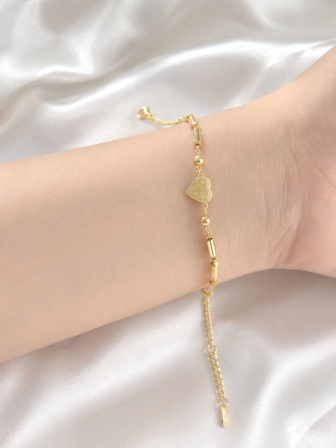Elegant Love Link Bracelet