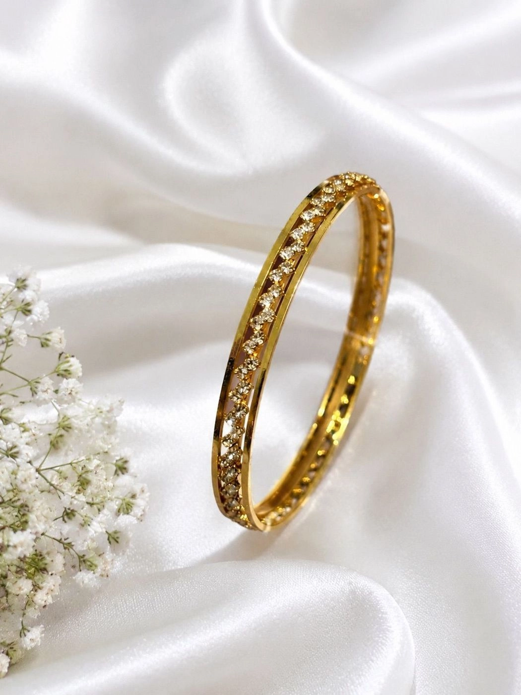 Diamond Glow Bangle