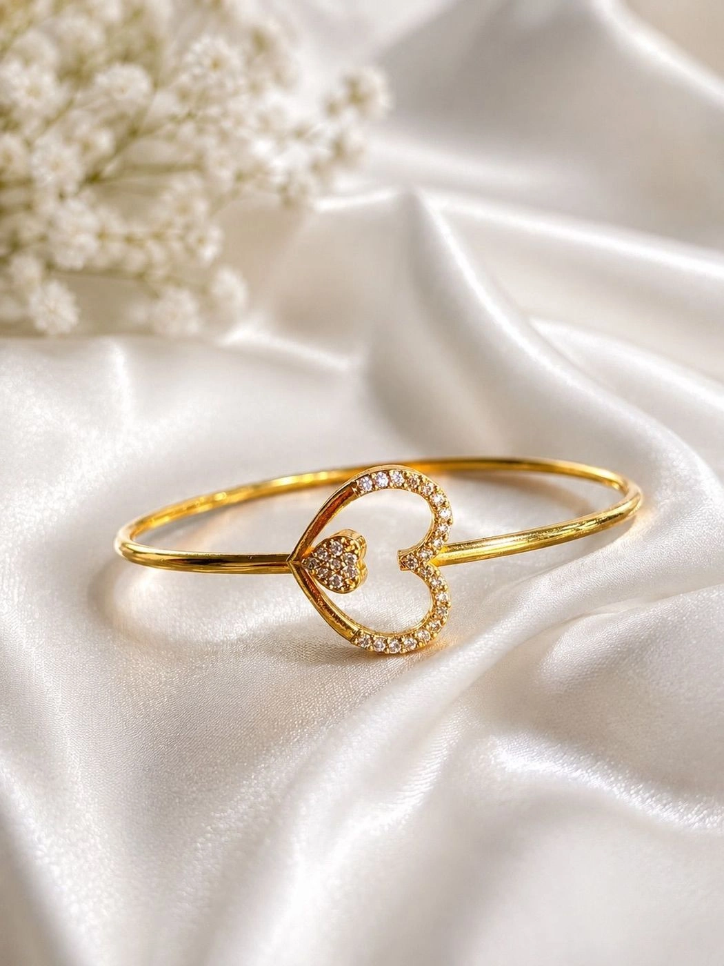 Ivory Spark Heart Bangle