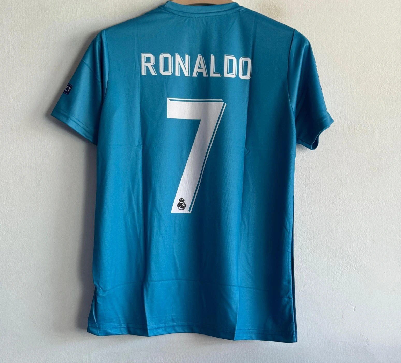 REAL MADRID 2017-18 THIRD KIT RONALDO EMBROIDERY 2