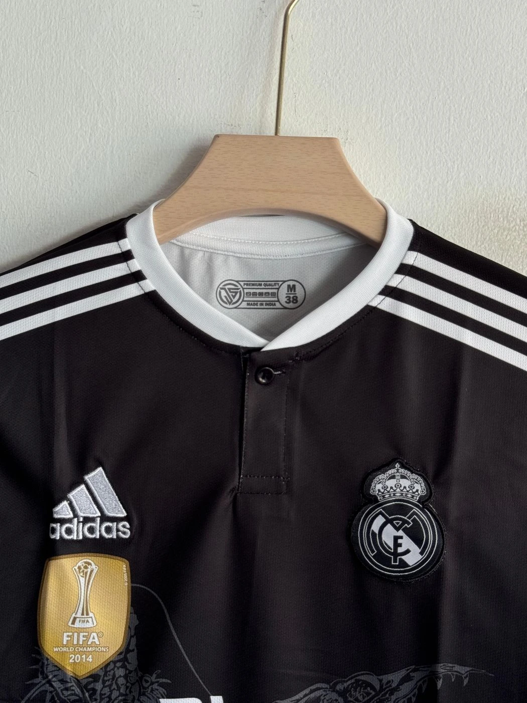 REAL MADRID 2014-15 THIRD KIT RONALDO FULLSLEEVE EMBROIDERY 3