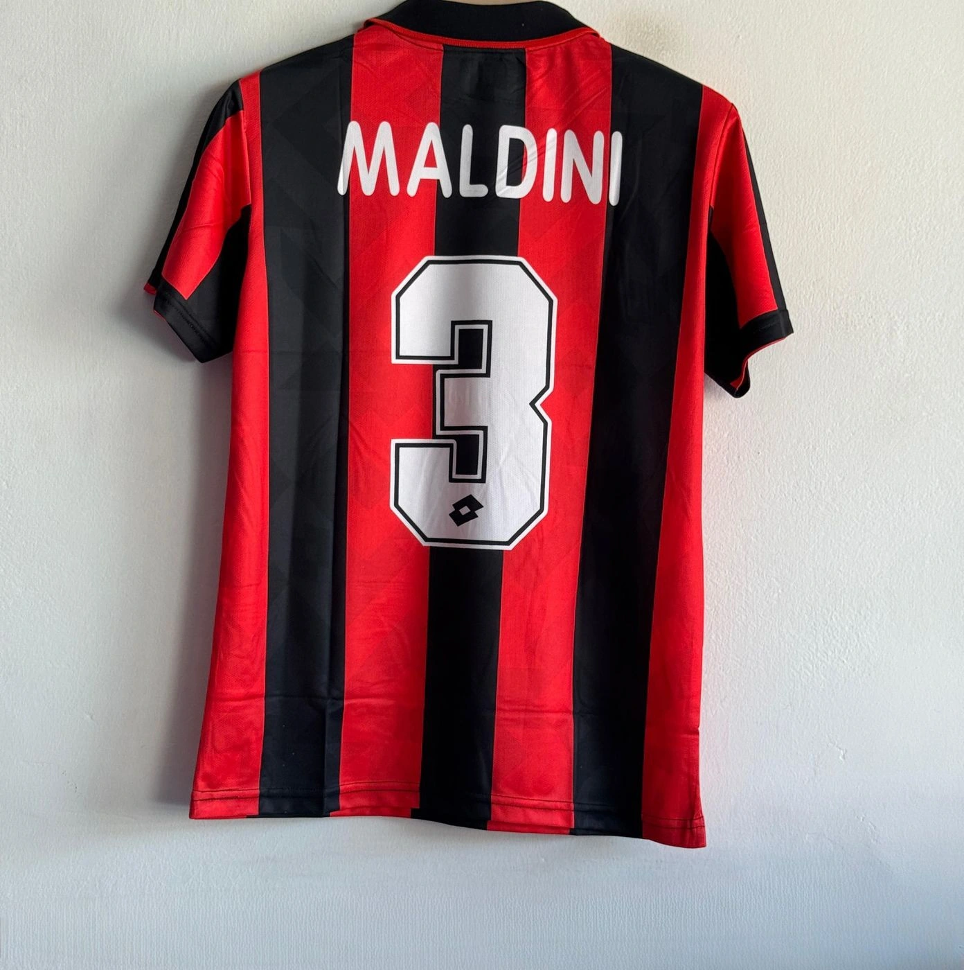 ACMILAN 1993-94 HOME KIT MALDINI POLO EMBROIDERY 2