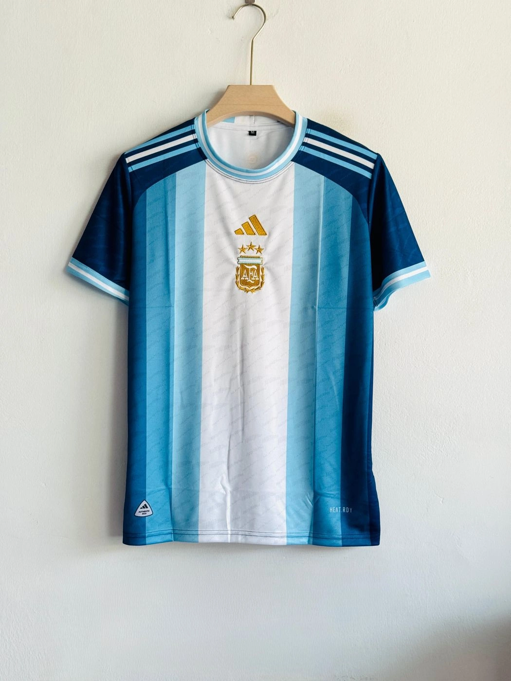 ARGENTINA 2026 FAN JERSEY MESSI EMBROIDERY
