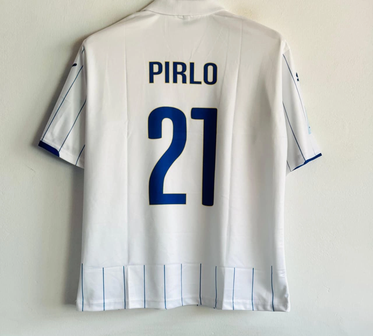 ITALY 2016-17 AWAY KIT PIRLO FIVESLEEVE POLO