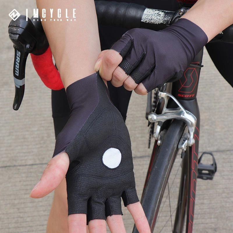 MCYCLE Free Cutting Short Finger Cycling Gloves