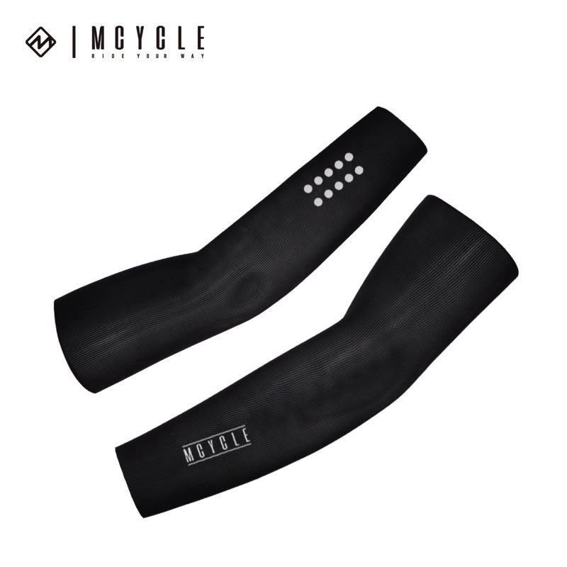 Traceless Cycling Arm Sleeves | Seamless UV Protection Cooling Compression Sleeves 1