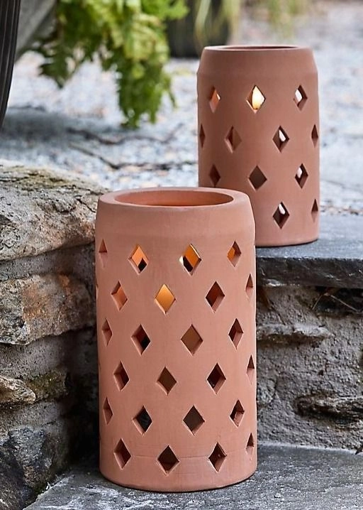 Clay decor