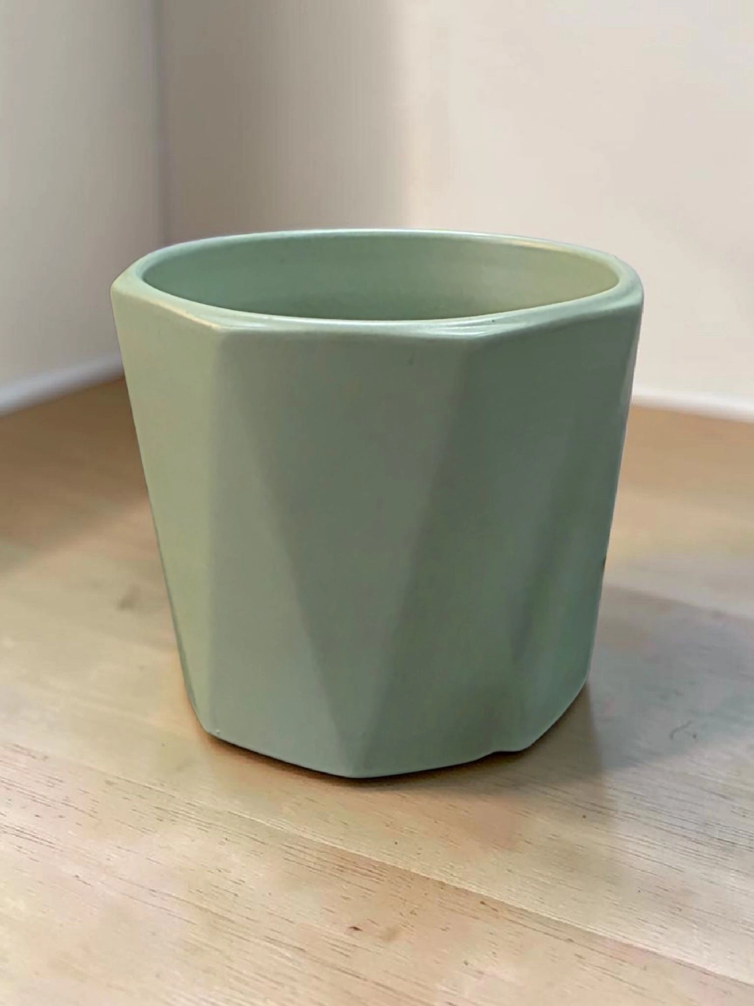 Ceramic pot cp66 2