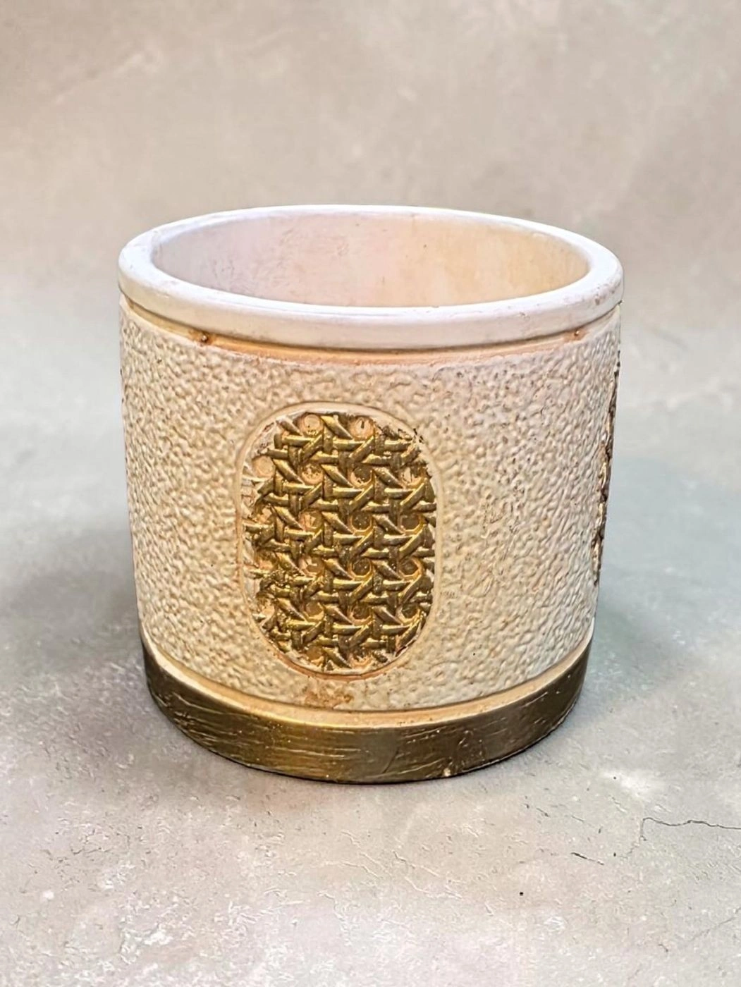 Ceramic pot cp68 2