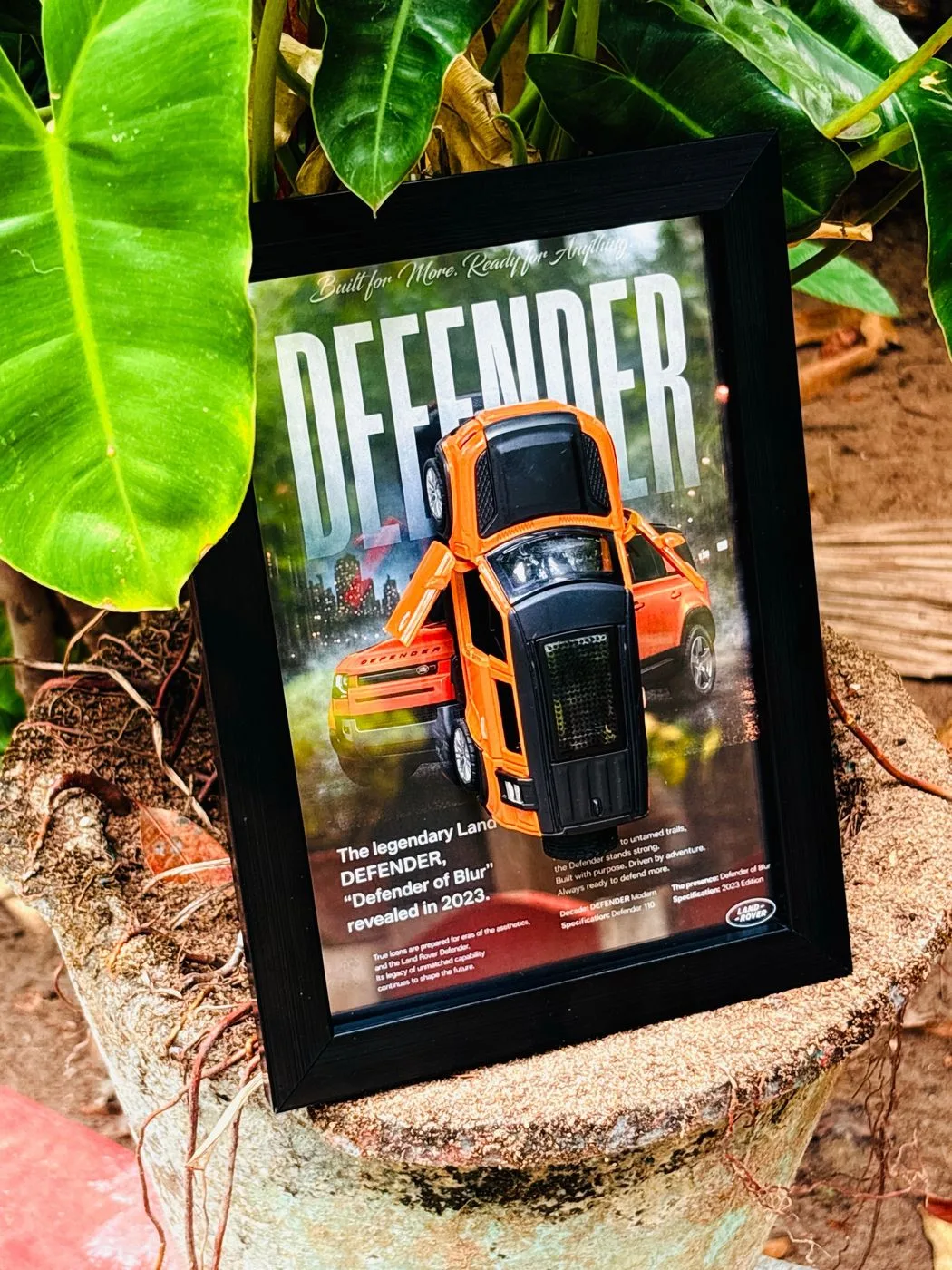 Land Rover Defender Frame – Orange Edition 🧡 2