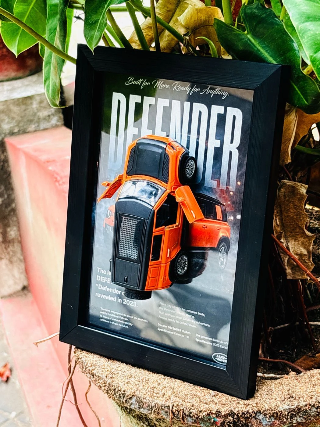 Land Rover Defender Frame – Orange Edition 🧡 3