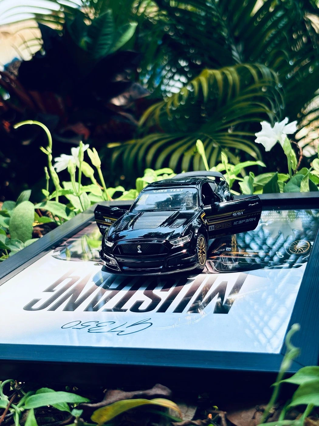 Ford Mustang GT350 Frame – Black Gold Shelby Edition 🖤✨ (Full Scale Model) 3