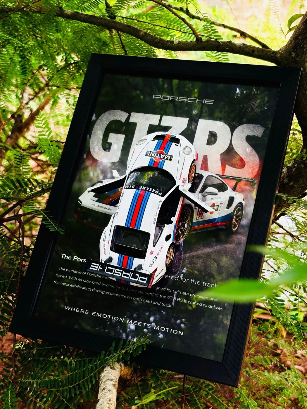 Porsche 911 GT3 RS Frame – White Racing Edition 🤍🏁 (Full Scale Model) 1