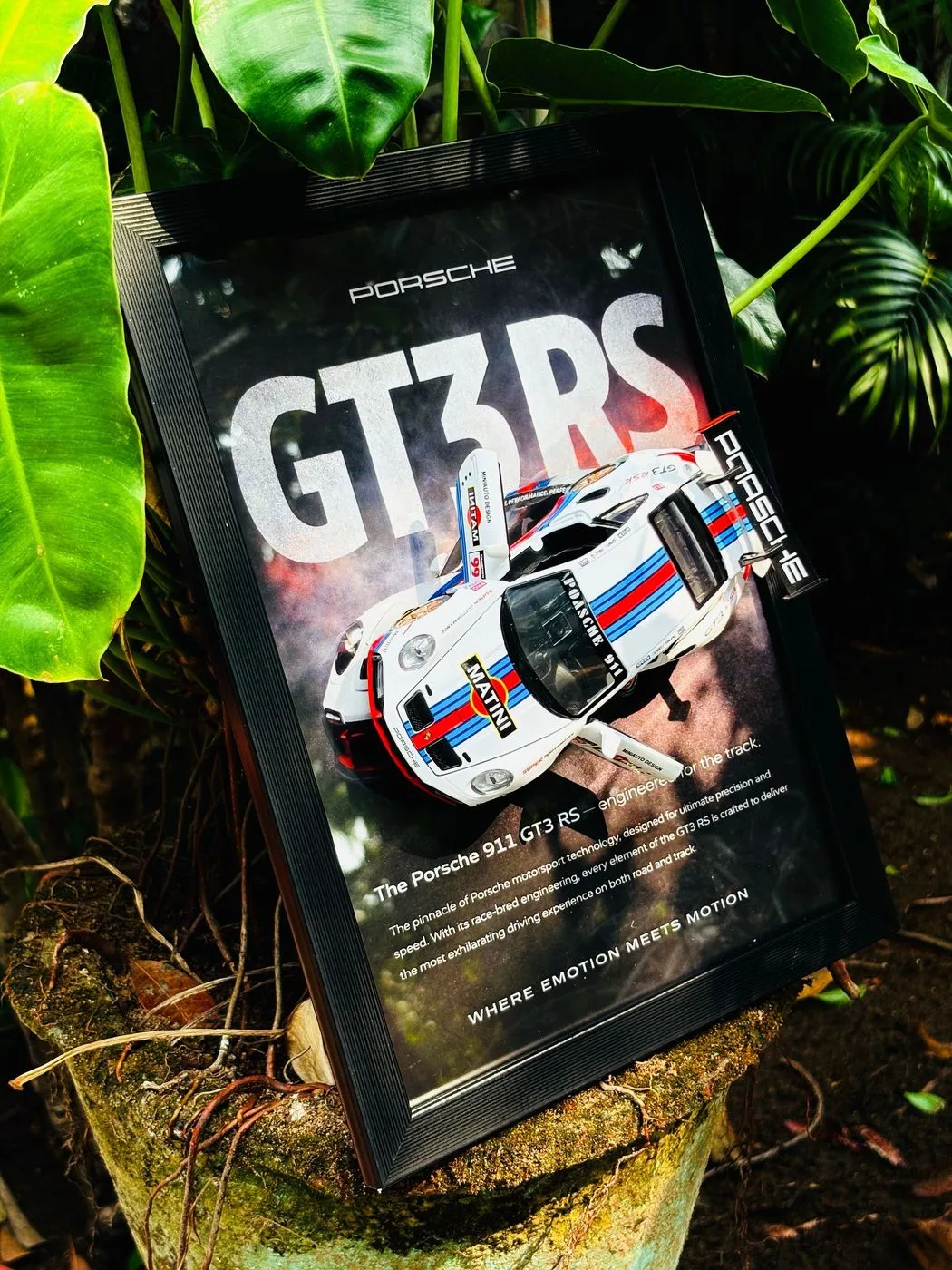 Porsche 911 GT3 RS Frame – White Racing Edition 🤍🏁 (Full Scale Model) 2