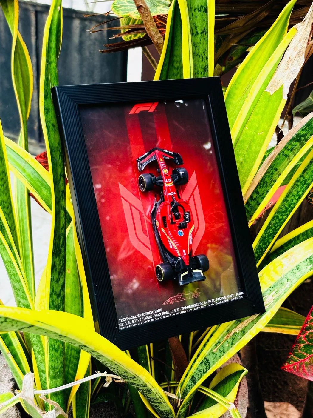 Formula 1 Car Frame – Red Racing Edition 🏁❤️