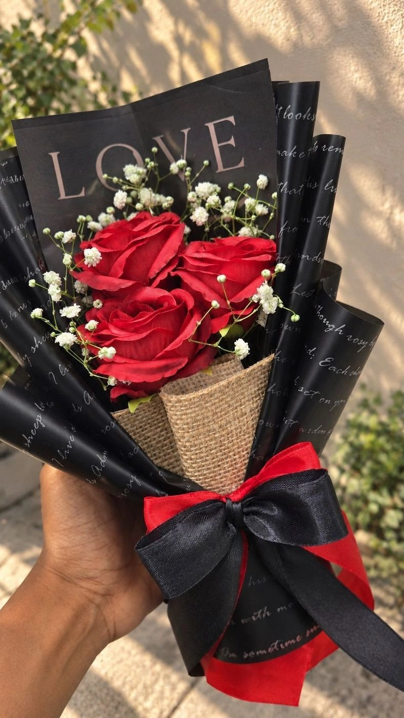 Forever Love Bouquet 🌹🖤 2