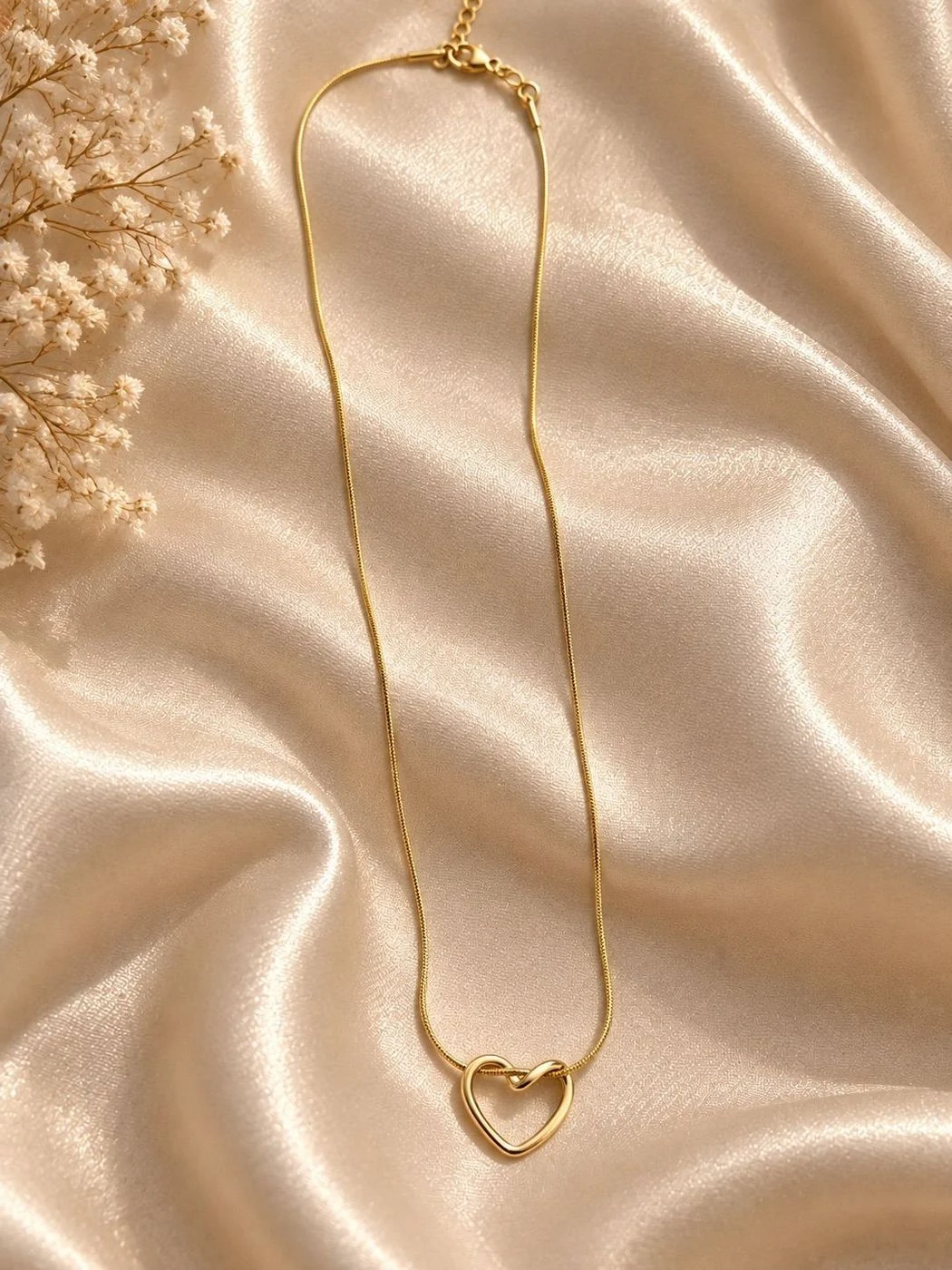 Eternal Heart Necklace 🤍 2