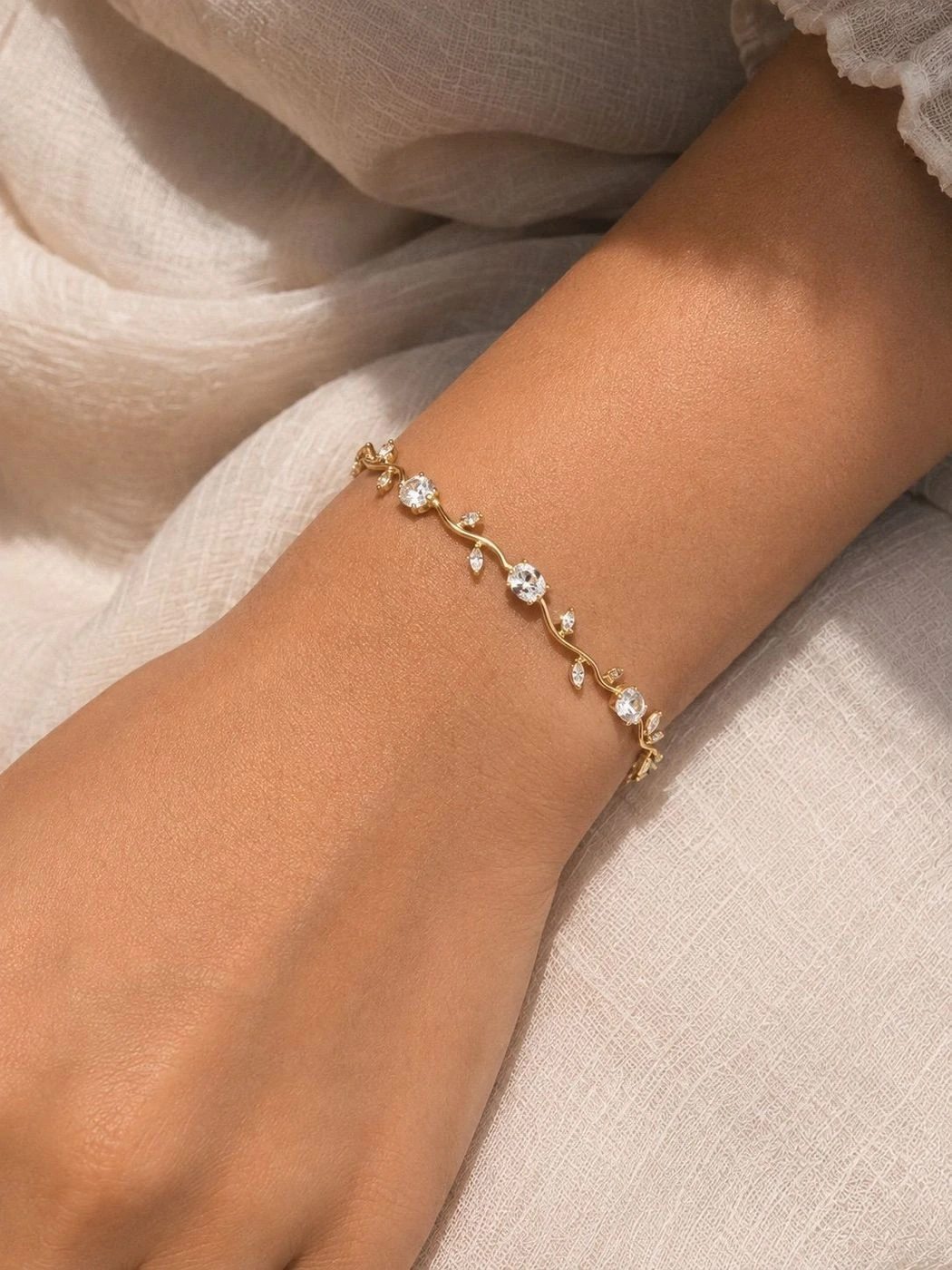 White Tulip Bracelet ✨🌷 1