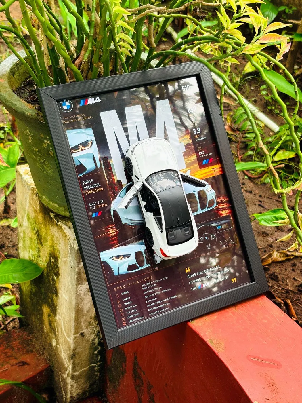 BMW M4 Frame – Pearl White Edition 🤍 1