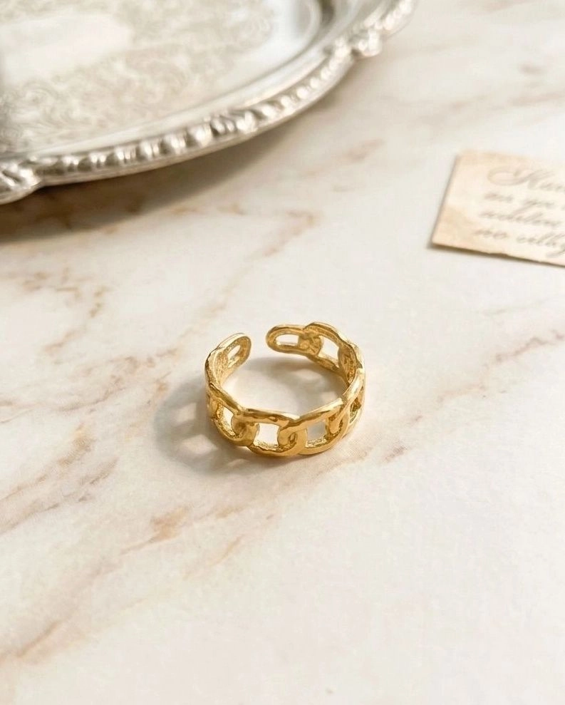 Royal Loop resizable- 18 k gold plated