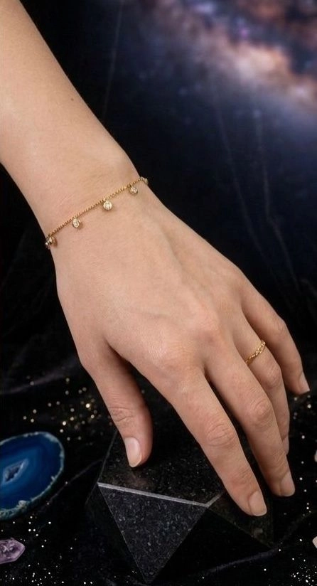 The dew drop Charm Bracelet 2