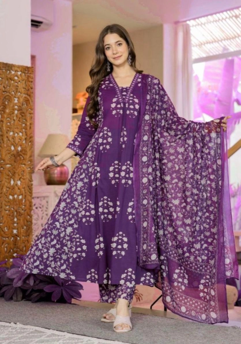 Gekha Women's Kurta Pant Dupatta Set