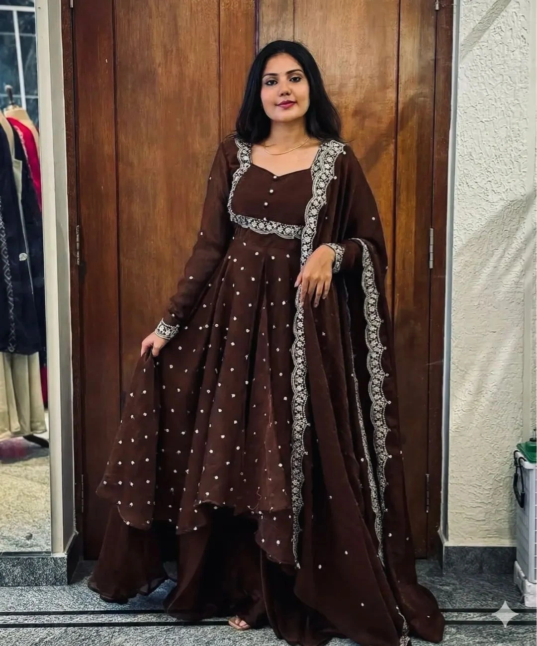 Heavy Fandy Silk Gown with Dupatta 3