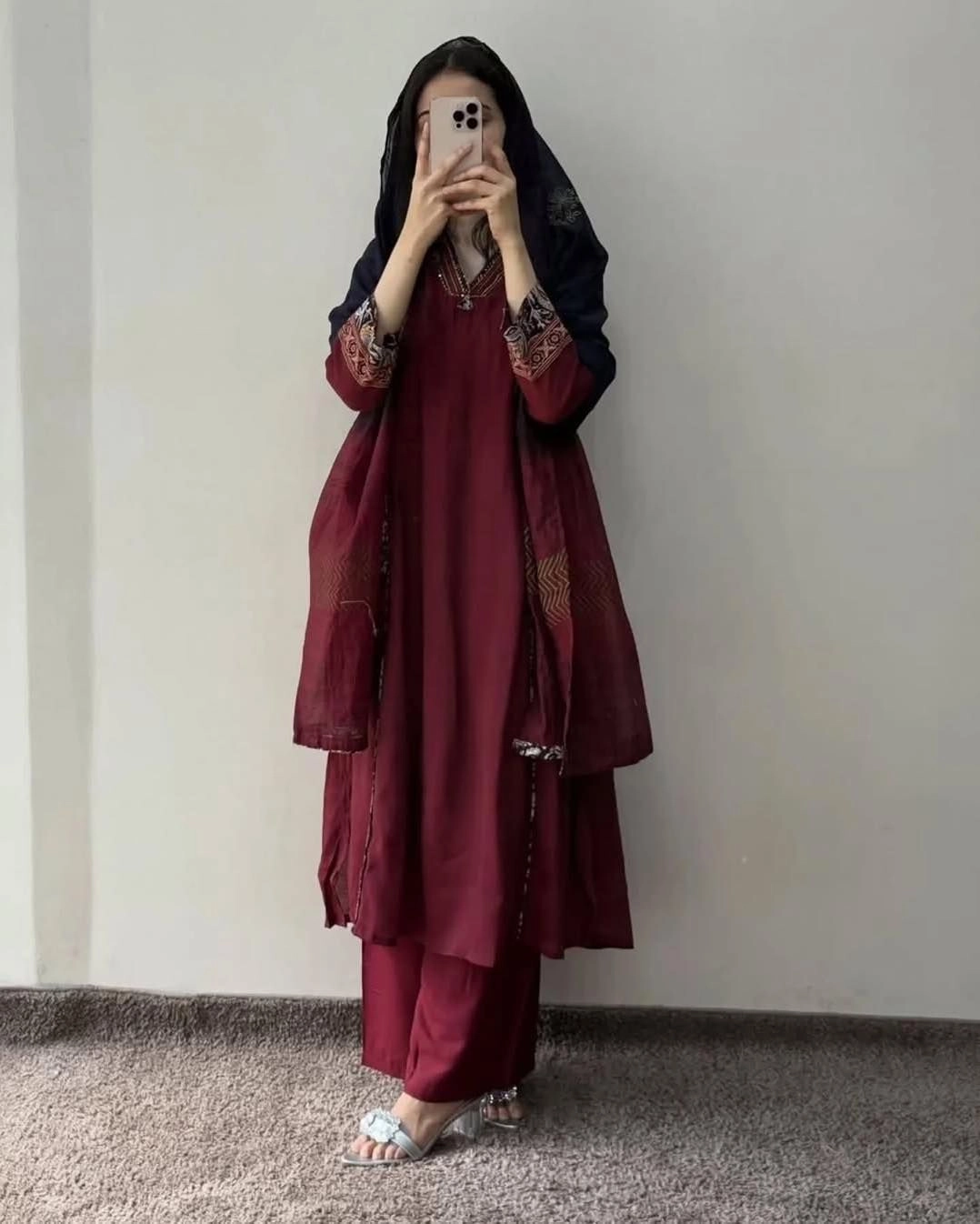 Red suits Black dupatta 4