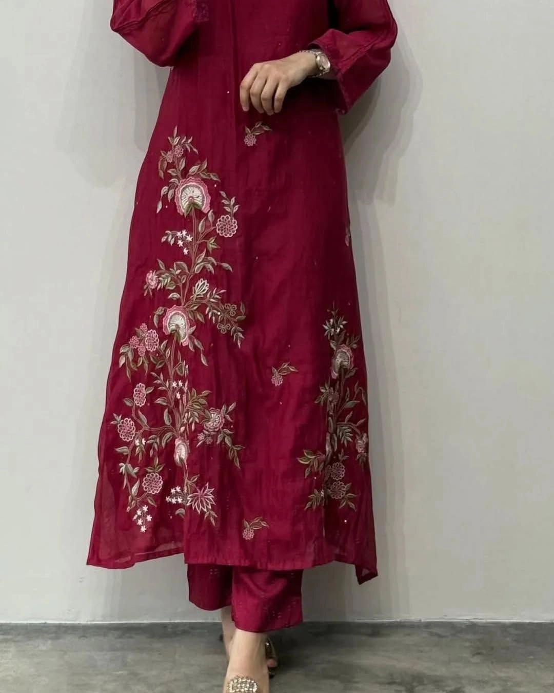 Red suits dupatta malmal 7