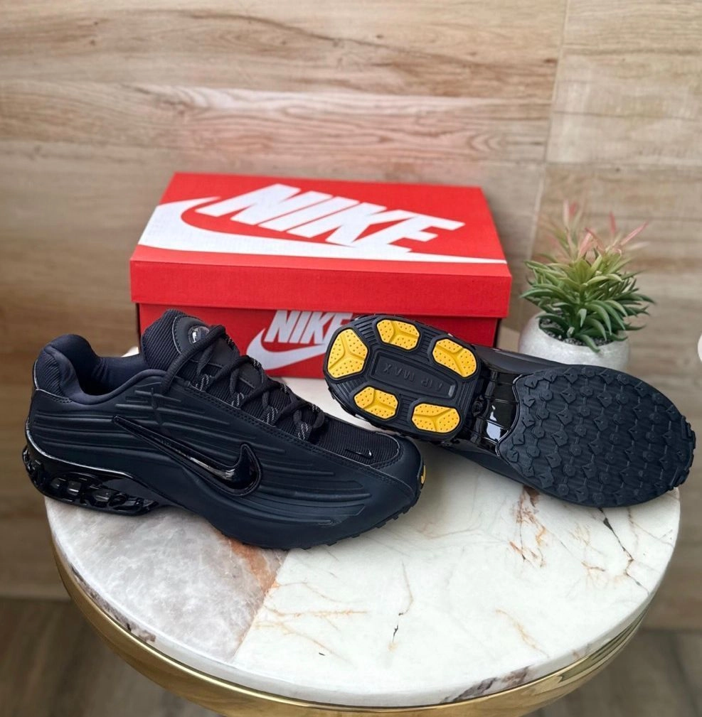 NIKE NOCTA 2025 BLACK AND WHITE 🖤 5