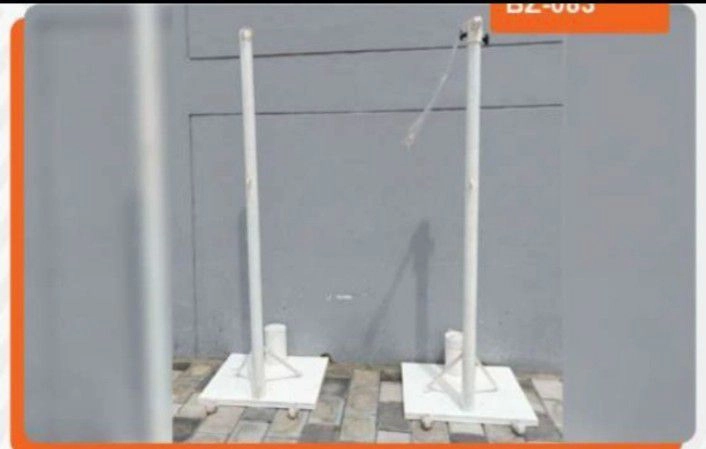 Badminton post