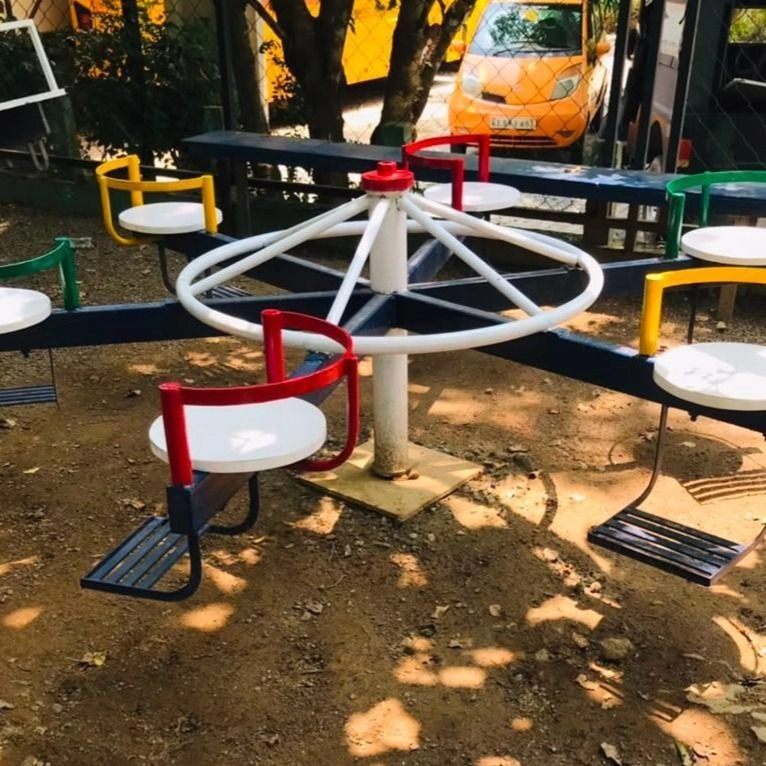 6 Seat Merry go round