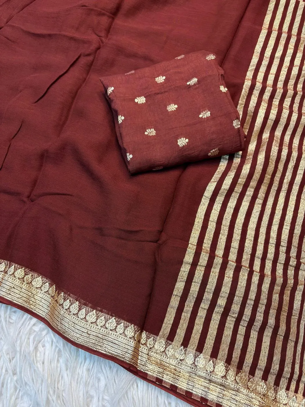 Pure viscose Georgette saree 7