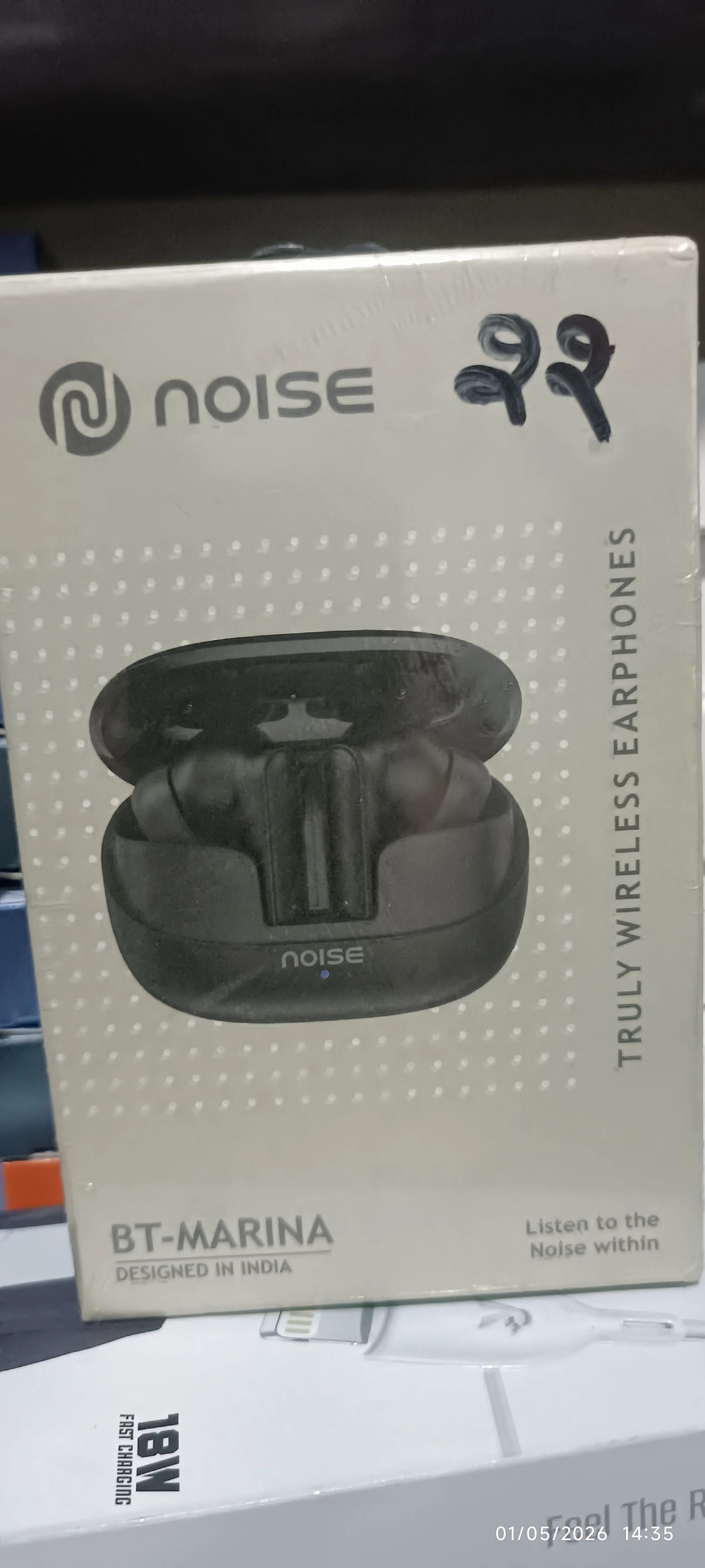 WIRELESS EARBUDS