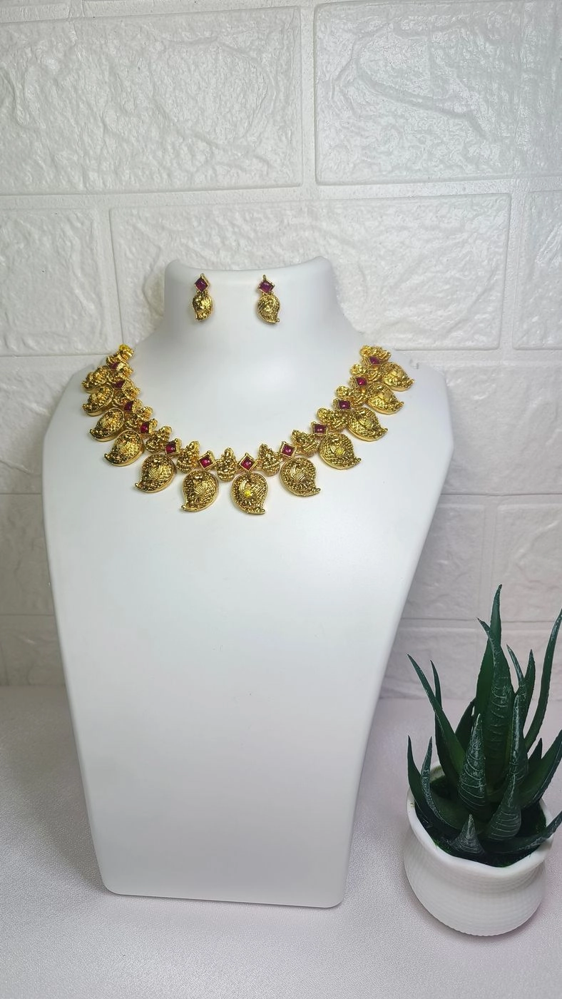 Traditional Mango necklace set