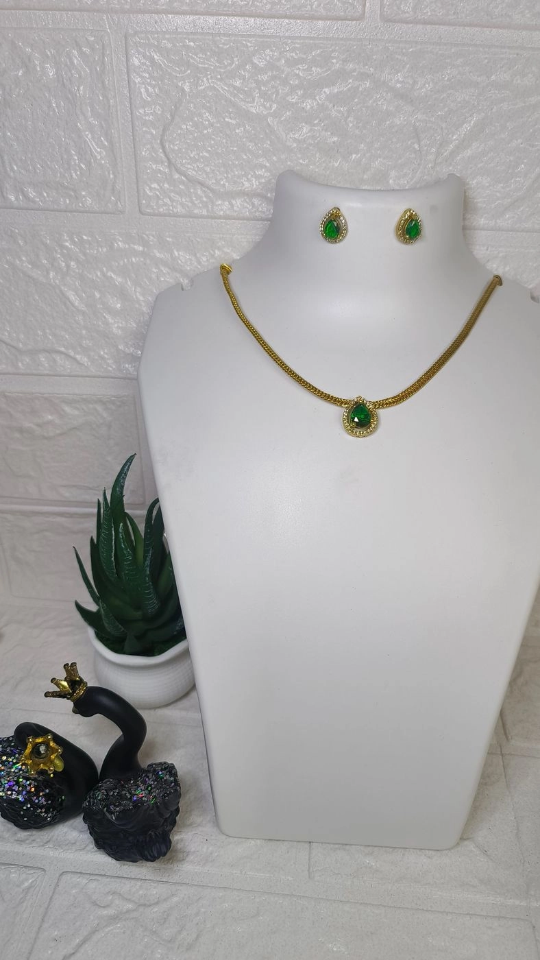 Cute AD necklace set