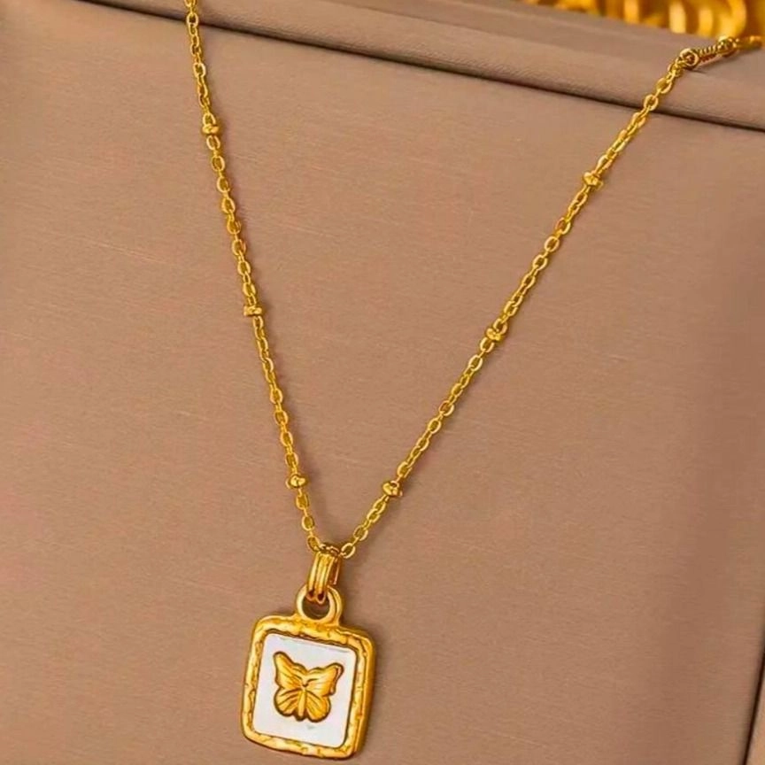 Butterfly pendant chain ✨ 2