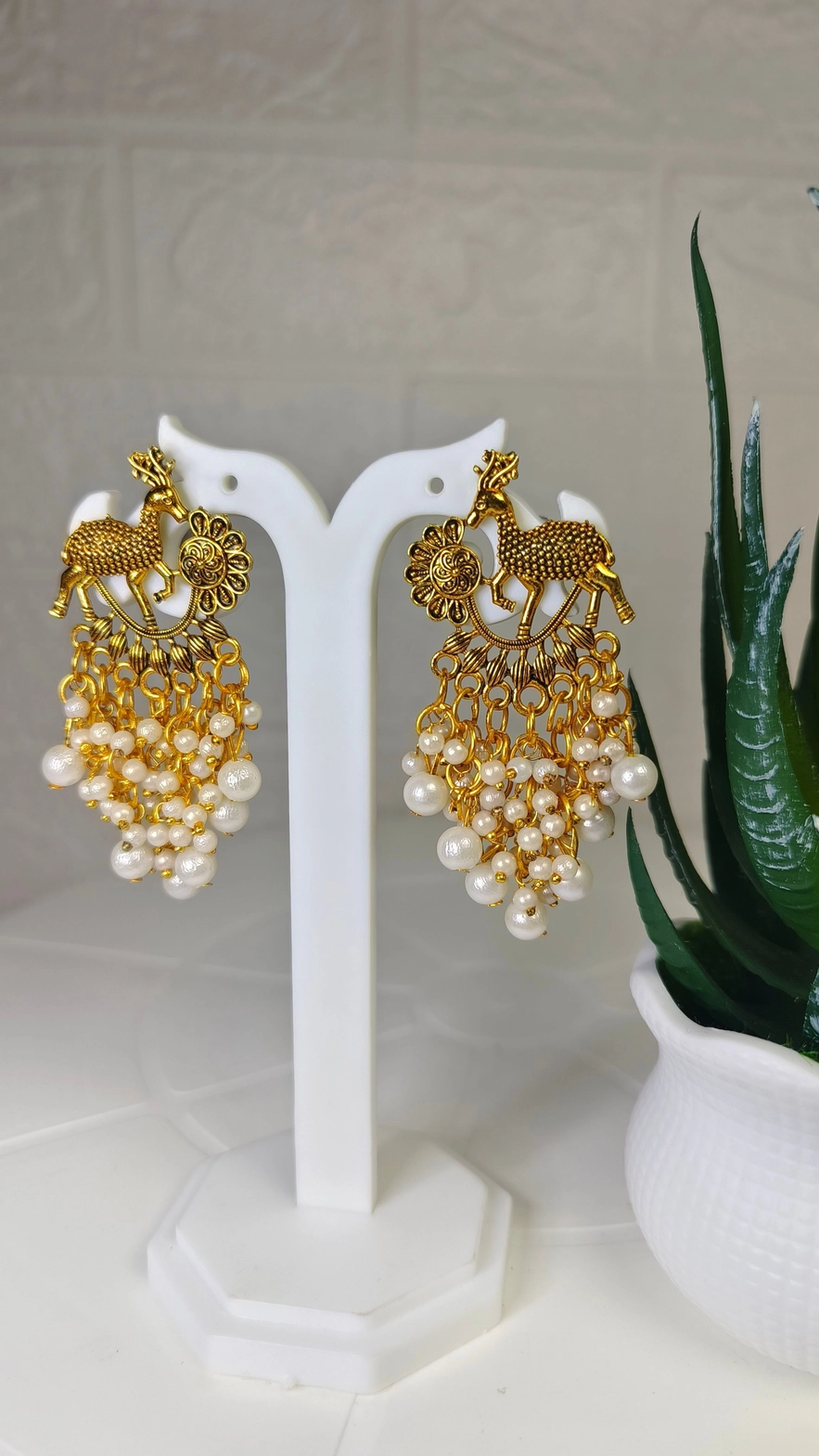 Dear beads earring