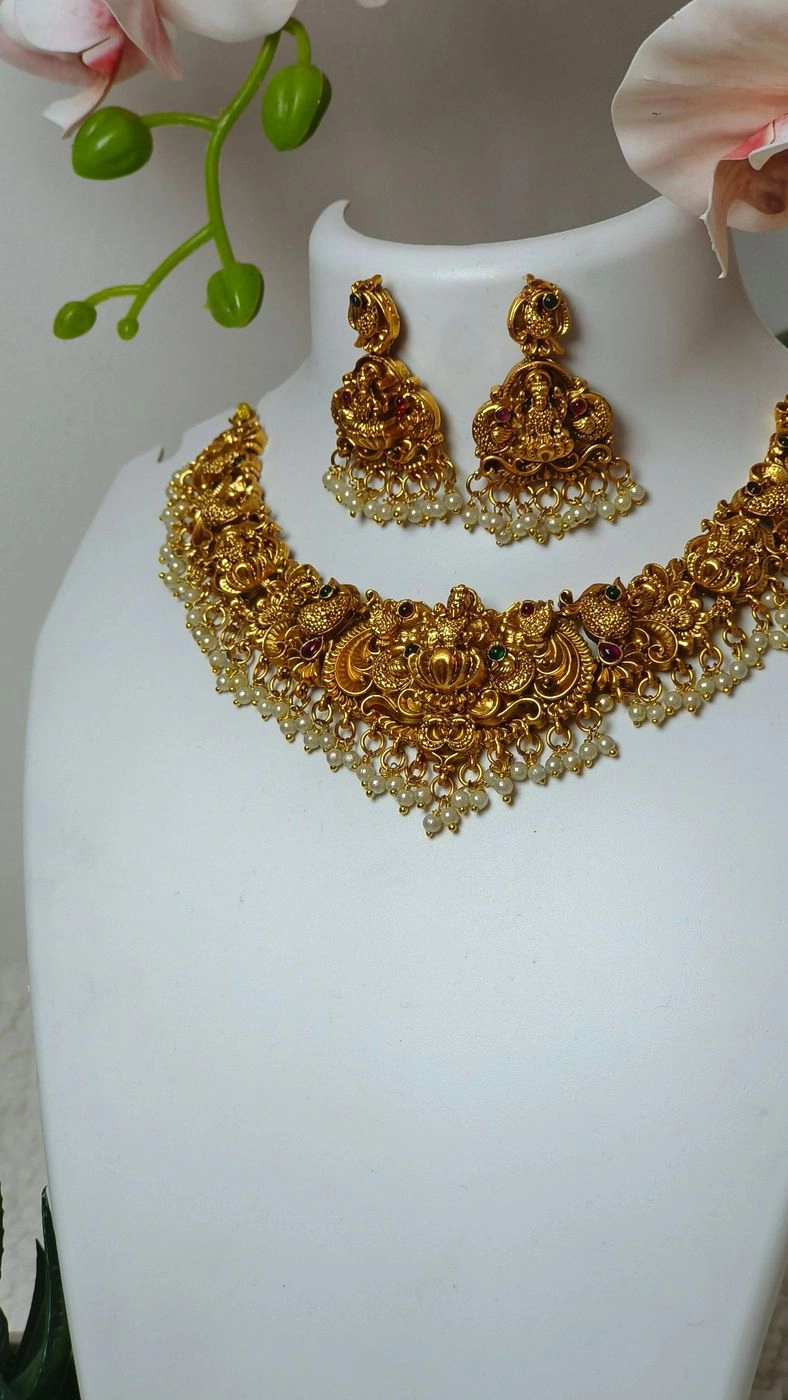 Lakshmi Bridal necklace set 2