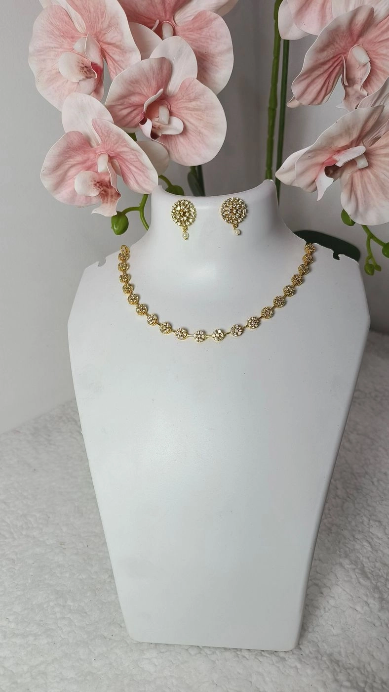 AD floral necklace set 1