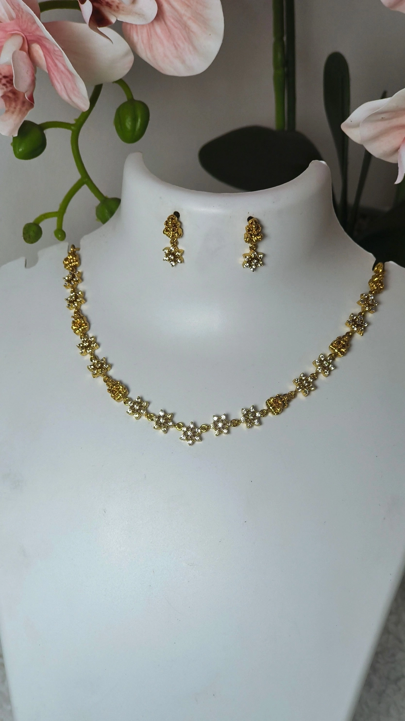 AD cute traditional lakshmi necklace set 2