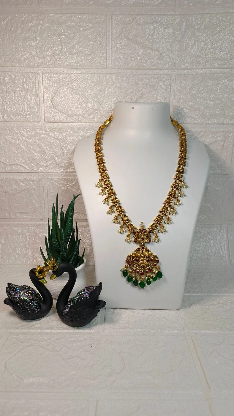 Lakshmi long Haram