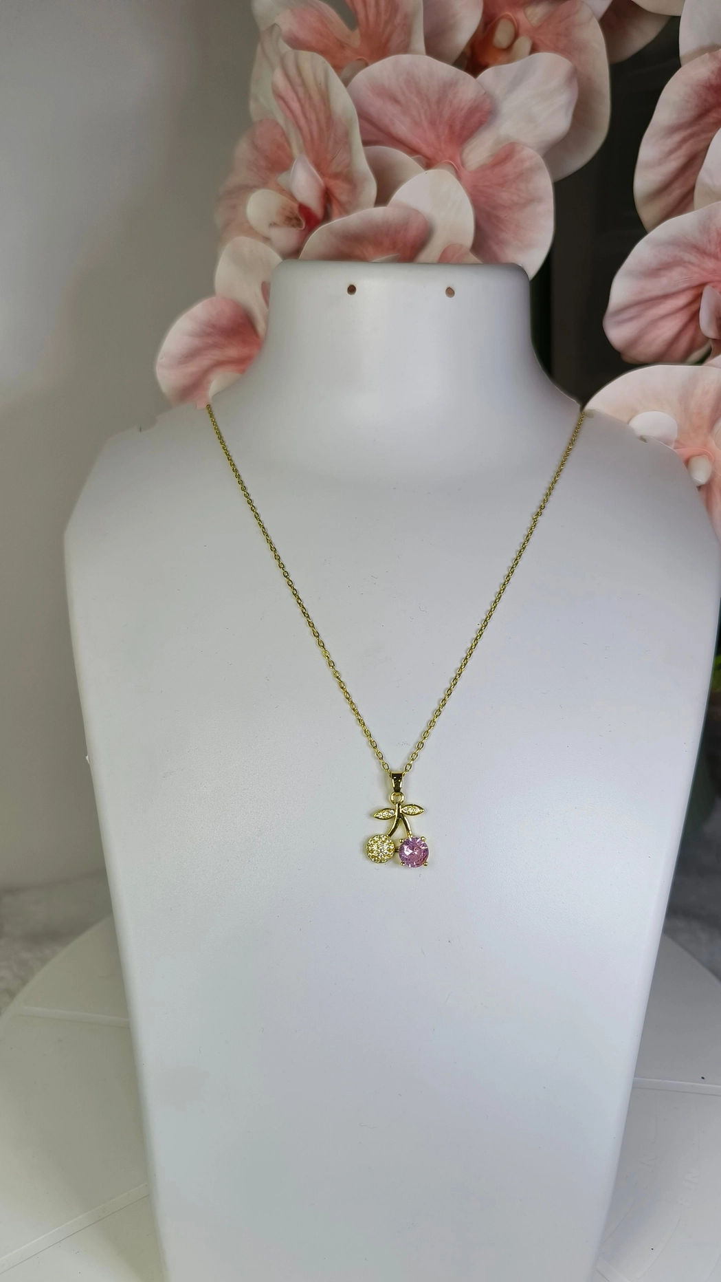 Cute AD pendant chain