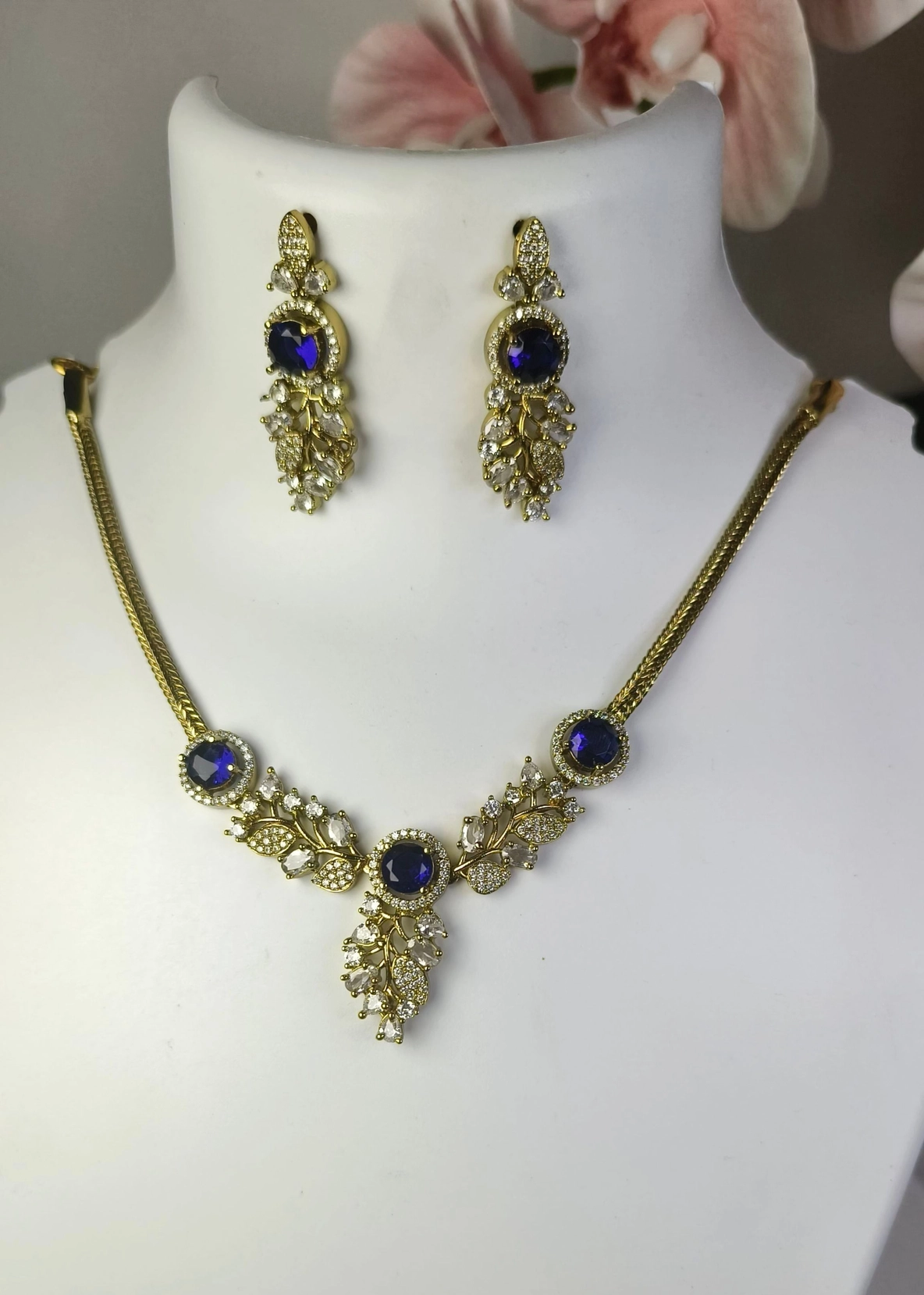 AD floral blue necklace set 2