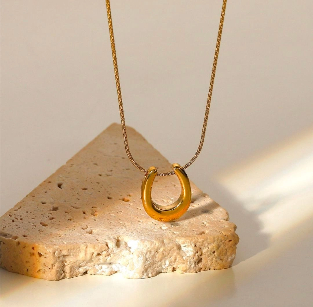 U shape Fancy Chain