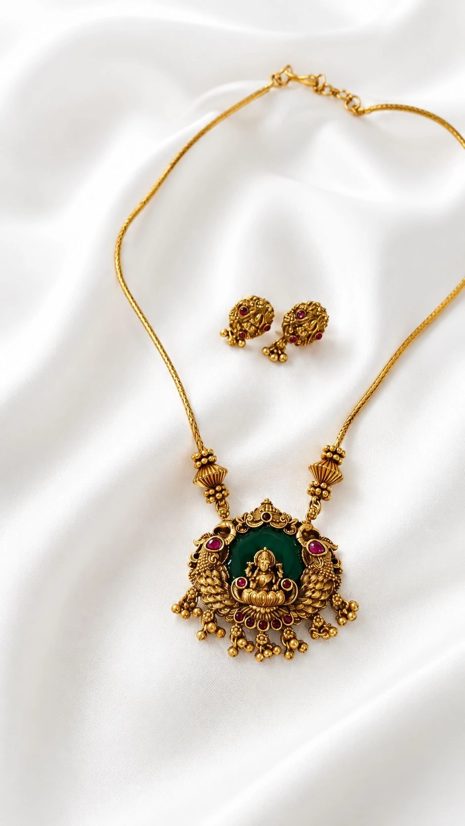 Palakka pendant chain set 1