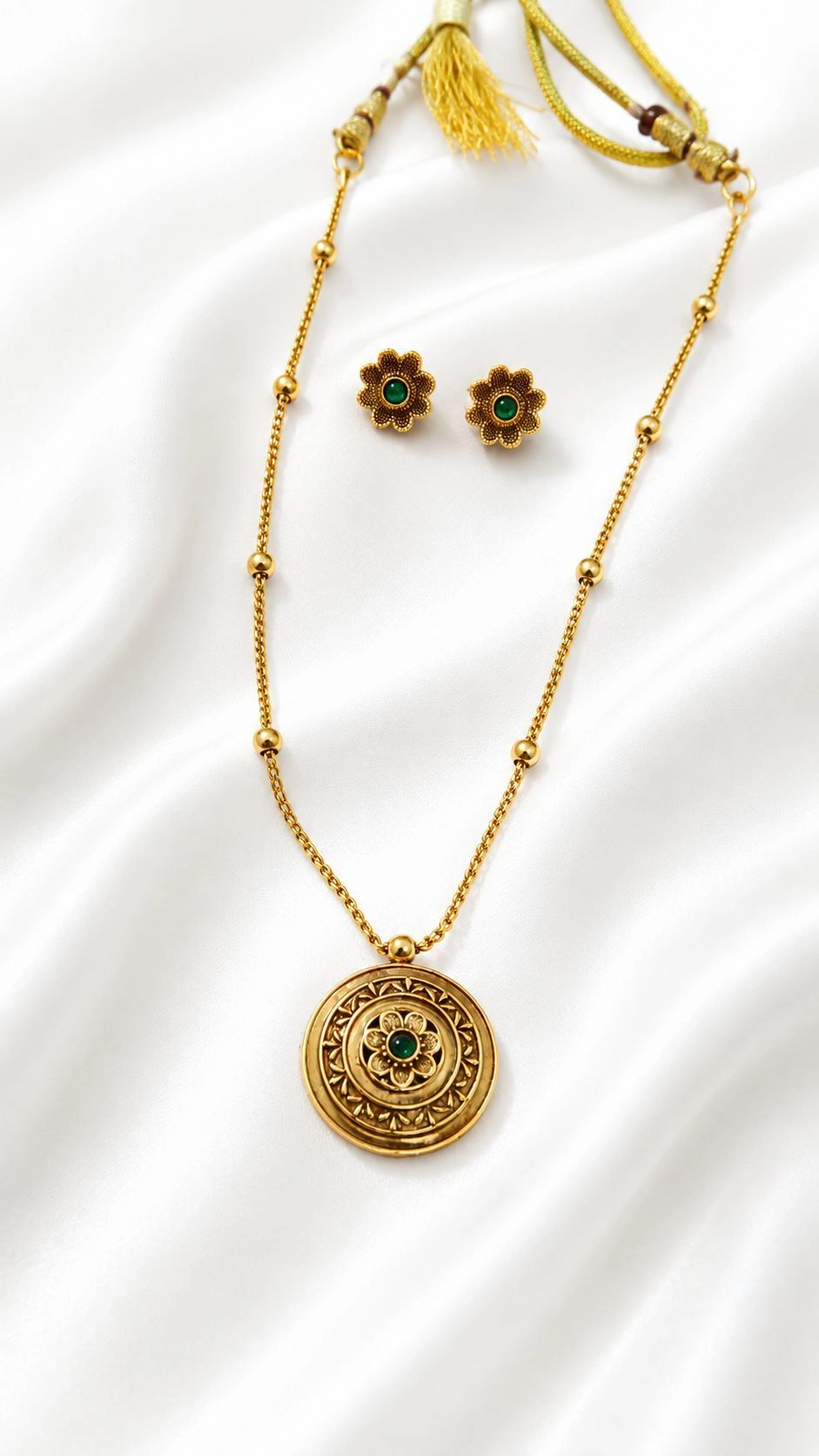 Floral pendant chain set